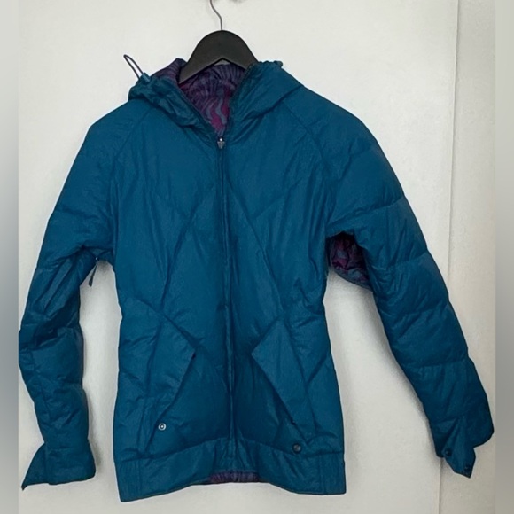 Burton - Women's Ski / Snowboarding Jacket - Small - Picture 3 of 5